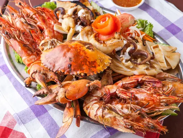 Top 3 Best Fresh Seafood Restaurants in Pattaya Keyword: Seafood Pattaya