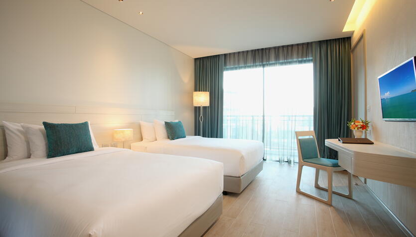Centara Life Family Room 