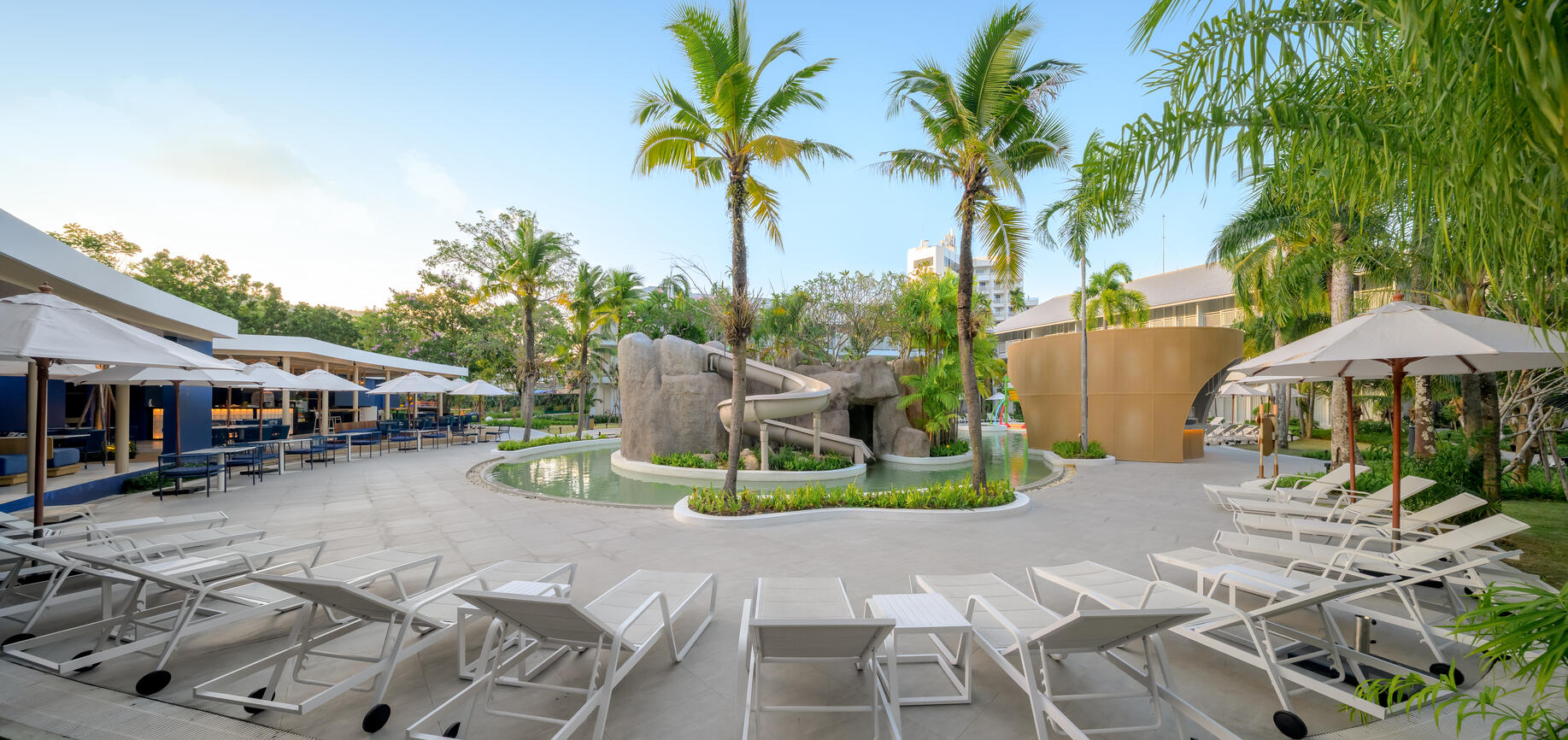 Koh Kool Pool Bar Karon Phuket | Centara