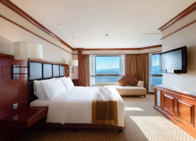 Executive-Suite-River-View