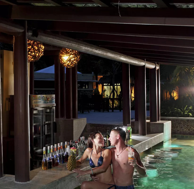 Splash Pool Bar at Centara Koh Chang Tropicana Resort