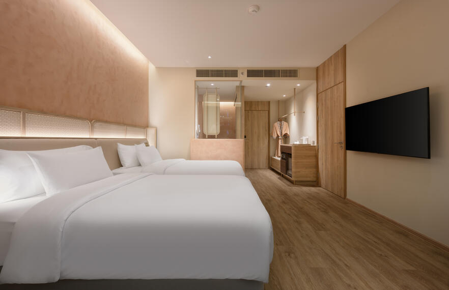 Deluxe room at Centara Ubon