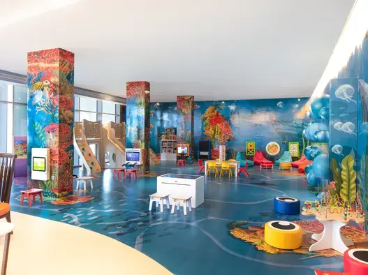 Mirage Family Lounge