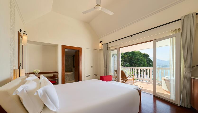 CVP Deluxe Spa Villa 1