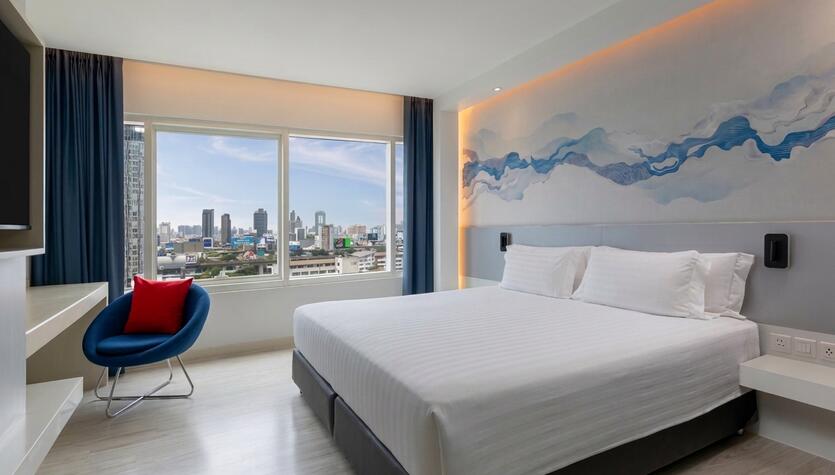 CWB Deluxe Room 1