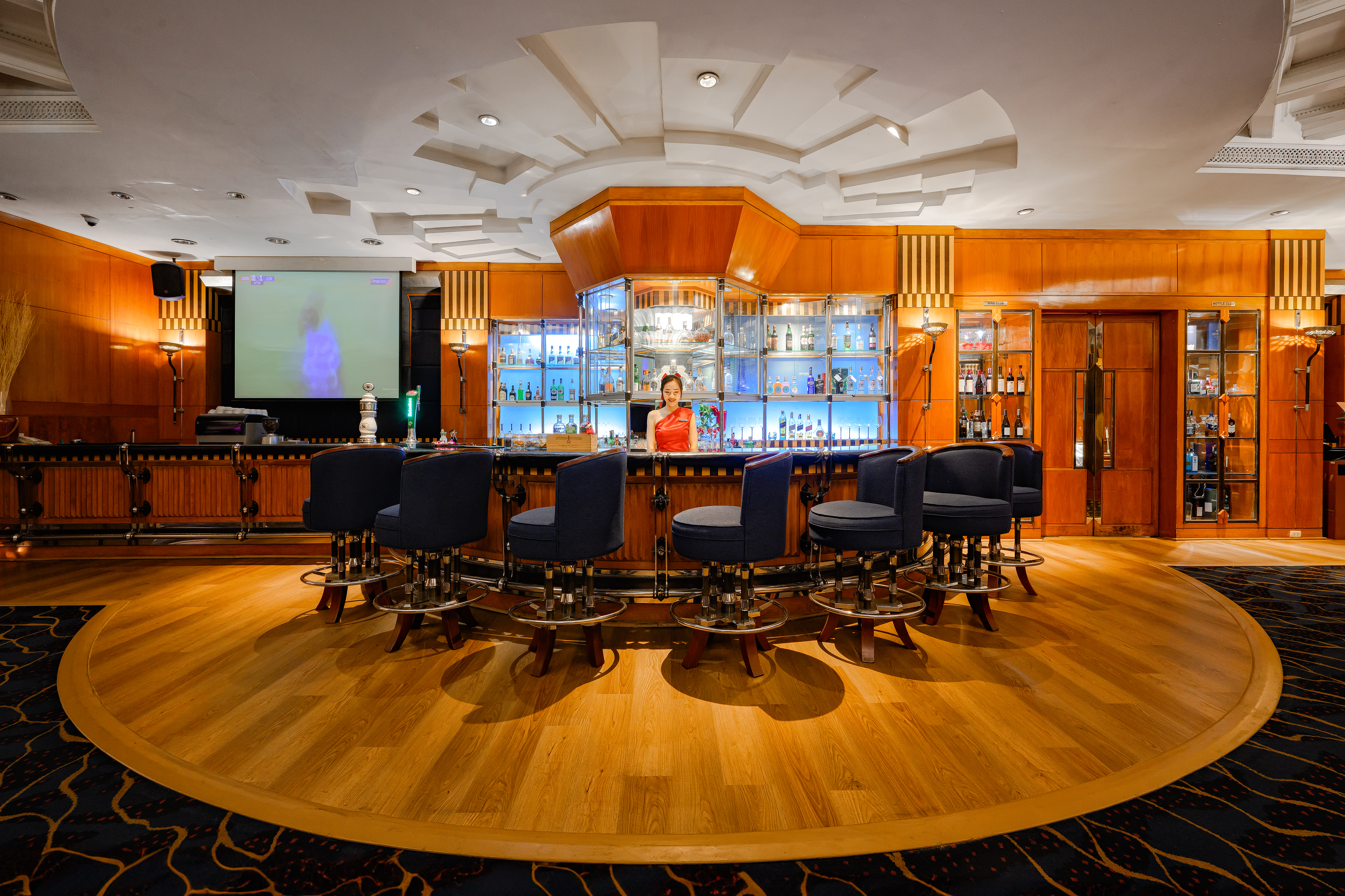 CGLB Lobby lounge