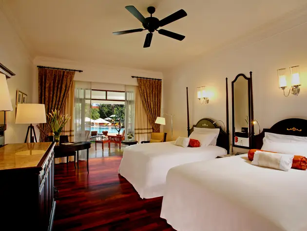 Discover the timeless charms of one of Asia’s best heritage hotels: Centara Grand Beach Resort & Villas Hua Hin 