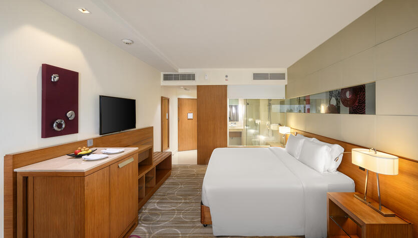 CGLB Superior Suite Club 1