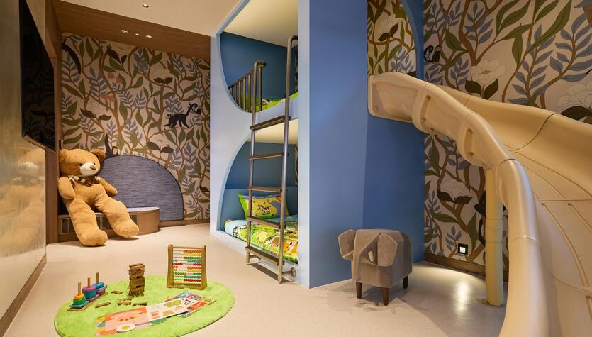 cmbr mirage family duplex suite