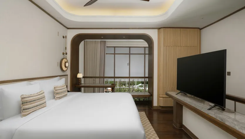CHBR Duplex Suite One Bedroom Pool View 1
