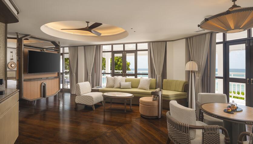 Deluxe Suite