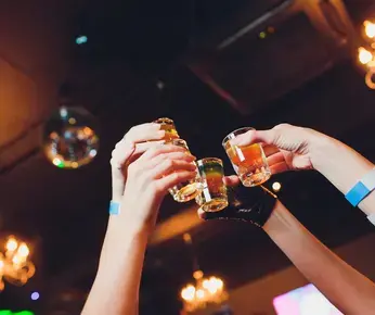 Nightlife cheers