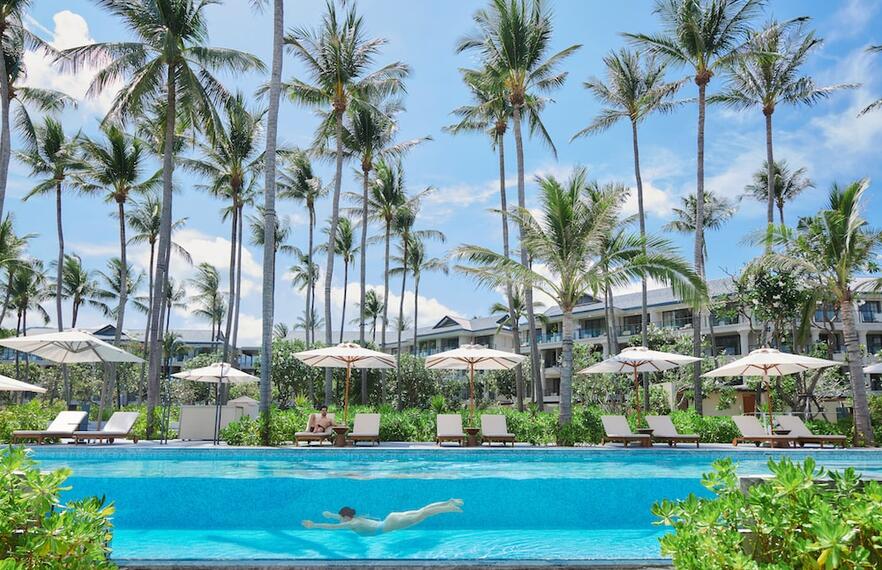infinity pool