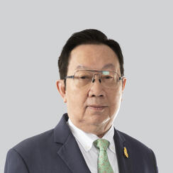Suthikiati Chirathivat