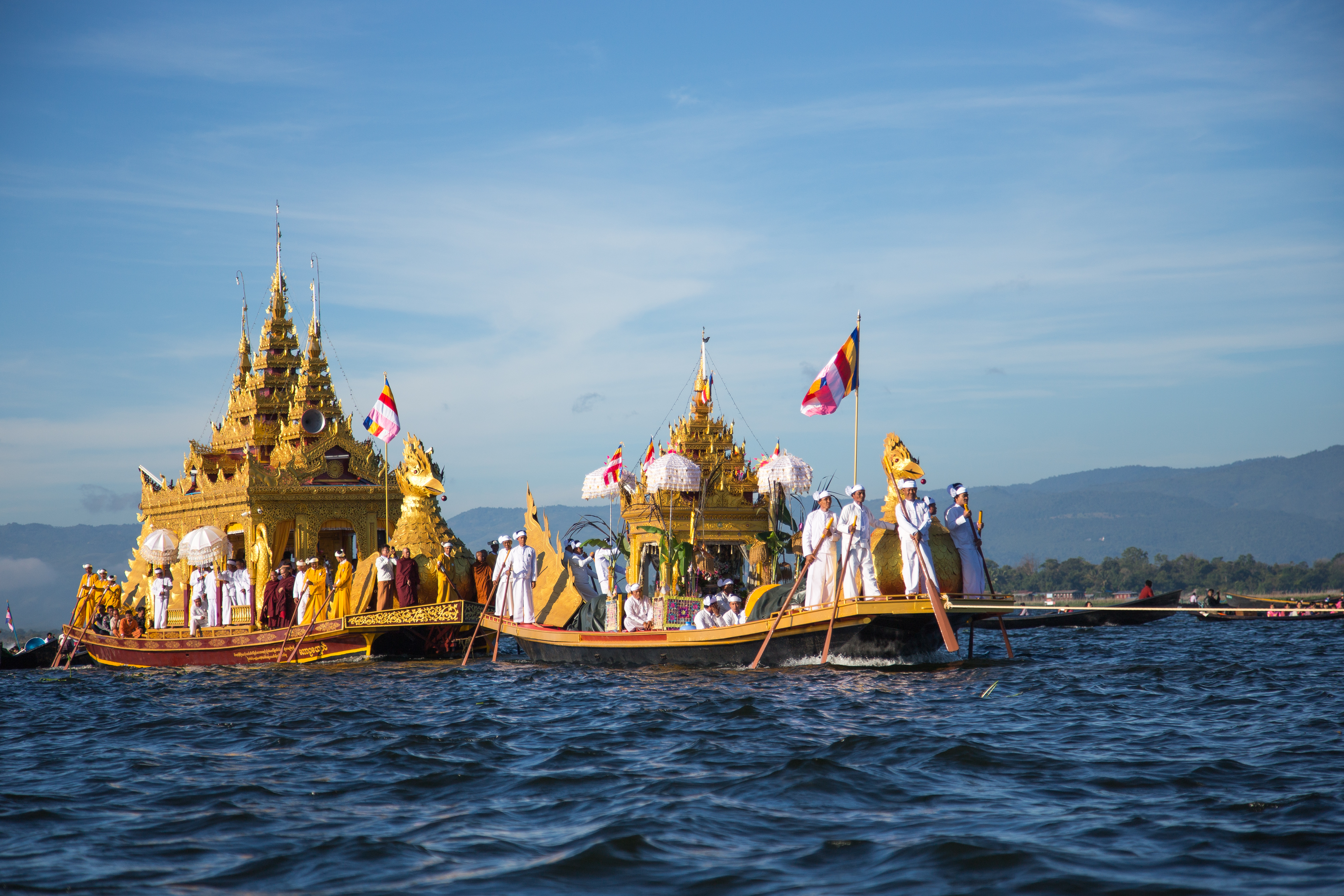 Phaung Daw Oo Pagoda Festival