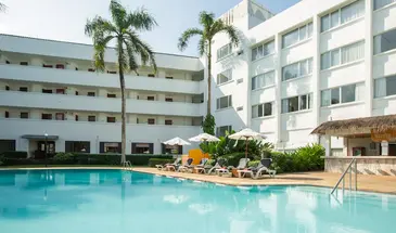 Centara Life Hotel Mae Sot
