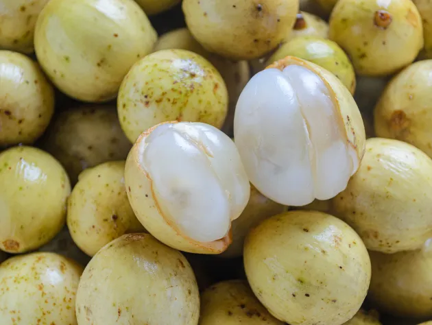 5 Delicious Fruits That Make Thai Cuisine Special