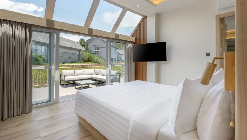 Skylight Suite